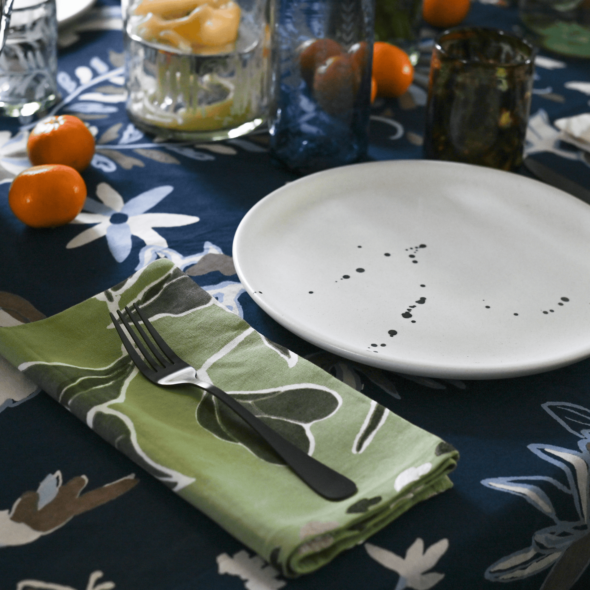 HPS x MV Maravilla Tablecloth (Woodsy)