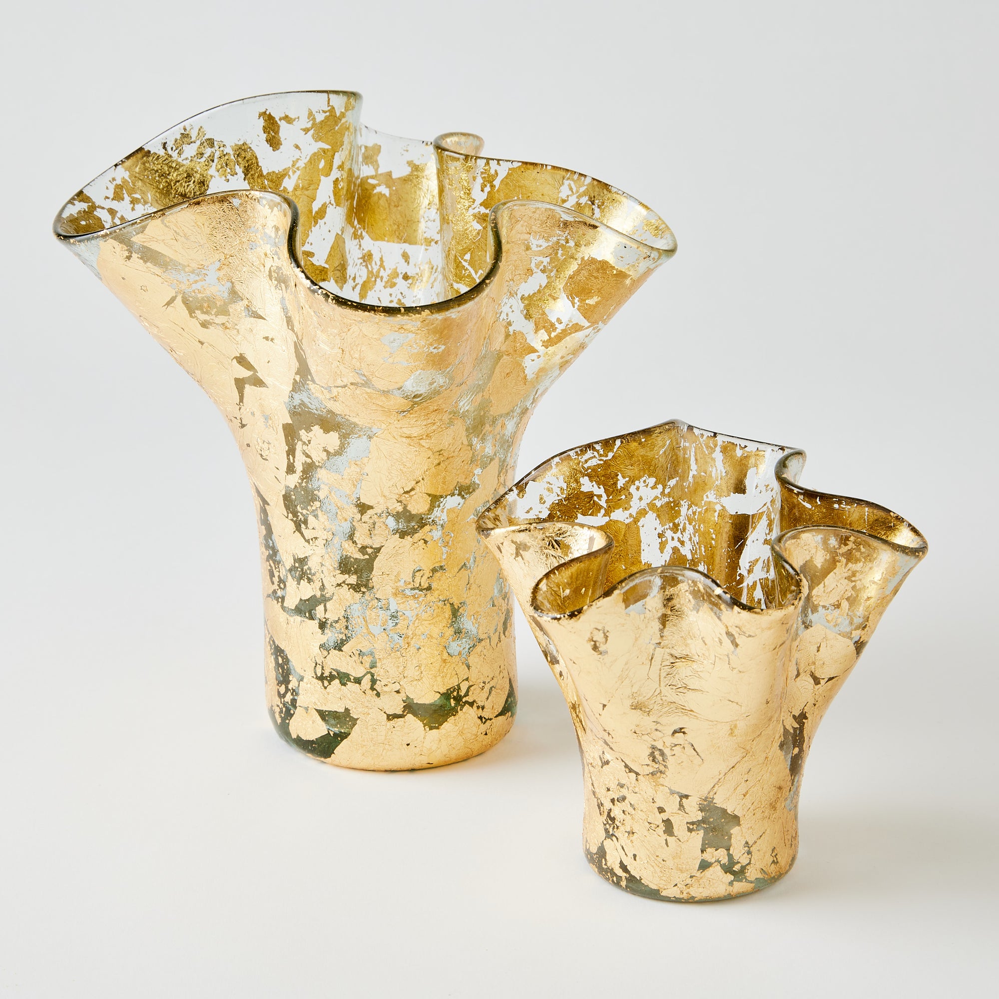 Petite Lettuce Leaf Vase (Gold Leaf)