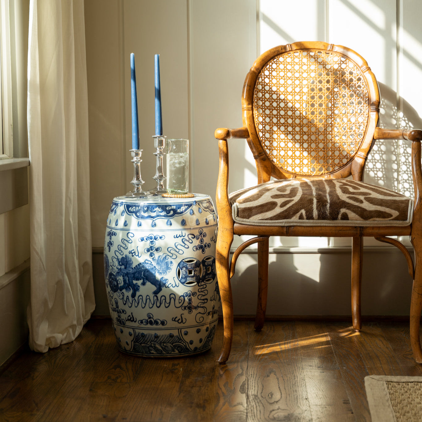 Foo Dog Garden Stool