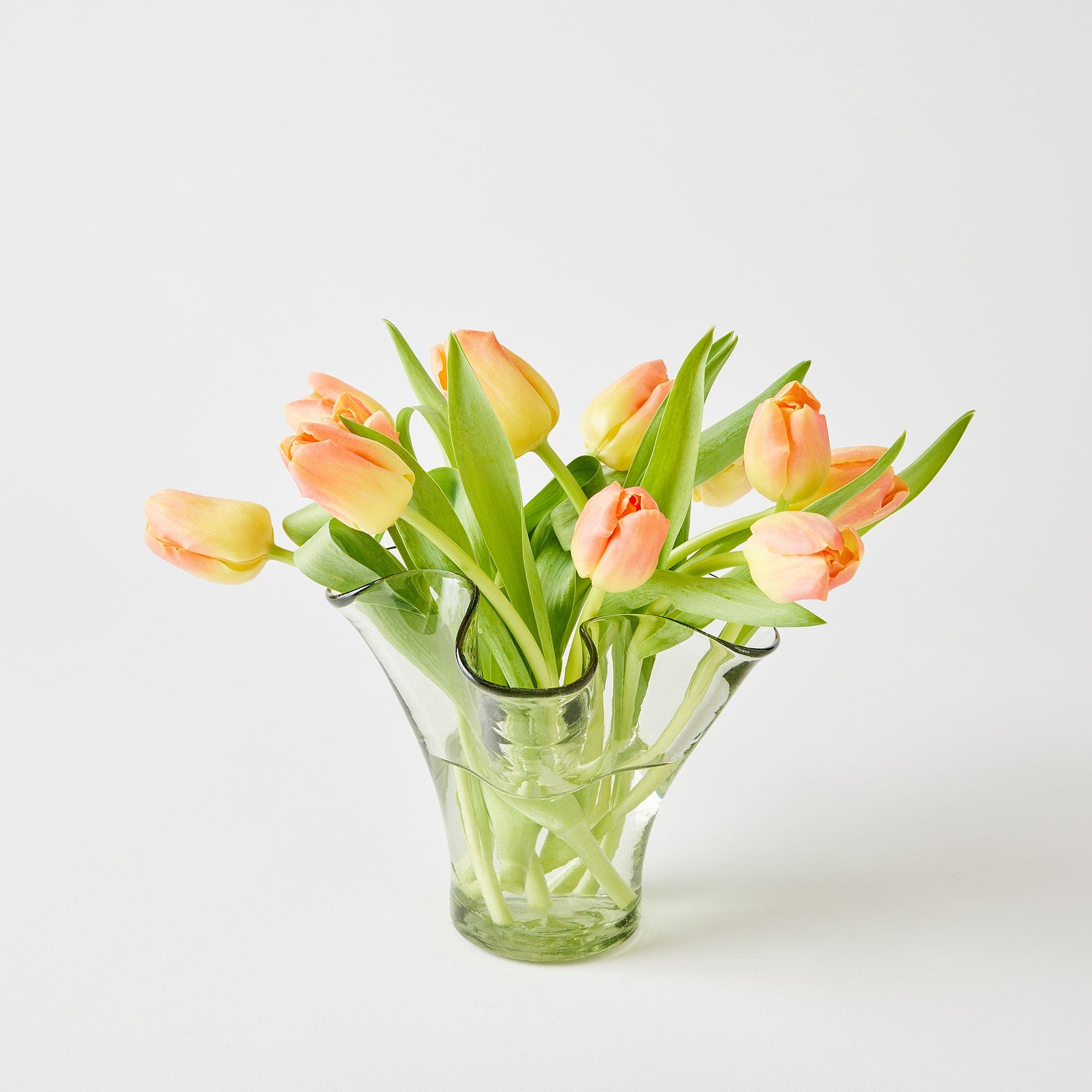 Petite Lettuce Leaf Vase (Clear)