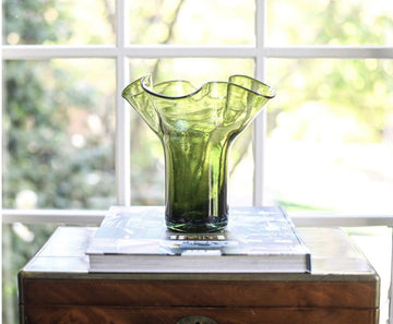 Sample Sale: Lettuce Leaf Vase in Smokey Olive